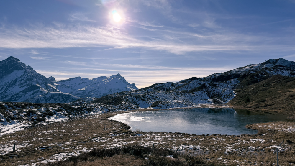 Geführtes Eisbaden im Bergsee