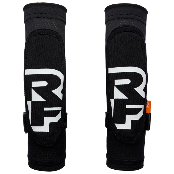 Race Face Sendy Elbow V2, stealth