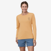 Patagonia W's L/S Cap Cool Daily Graphic Shirt - Lands, Clean Climb Bloom: Sandy Melon X-Dye, M