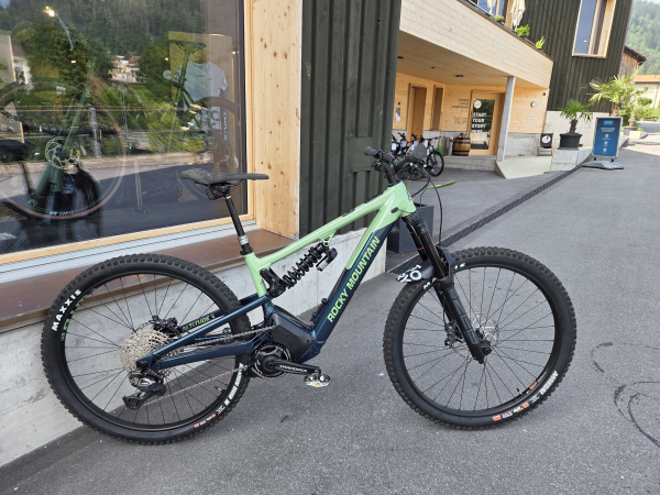 Rocky Mountain Altitude Powerplay Alloy 50